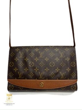 Louis Vuitton Shoulder Bag